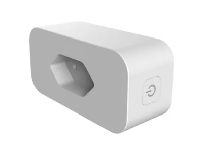 plug com monitoramento de energia